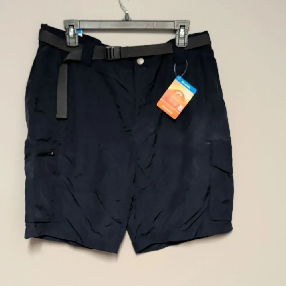 Columbia Men's Navy Cargo Shorts